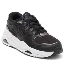 PUMA Women Black & White TRC Mira Star Quality Sneaker - New In Box - Reemoly